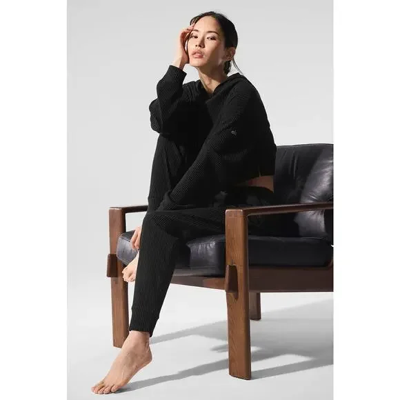 Alo Yoga Muse Hoodie Black Cropped Ribbed Lounge Sweatshirt XS Soft Plush Studio